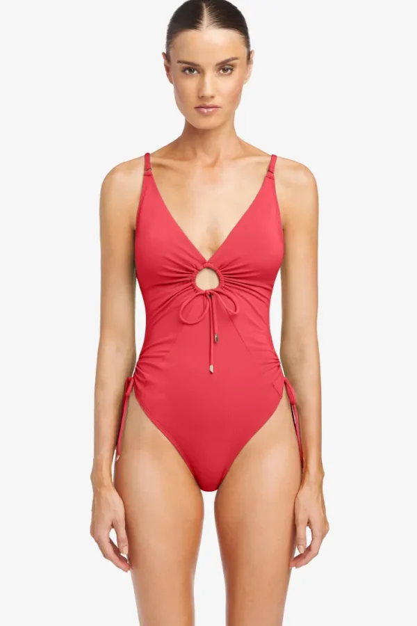aubrey_keyhole_one_piece_8.webp Robin Piccone One Pieces-Aubrey Keyhole One Piece