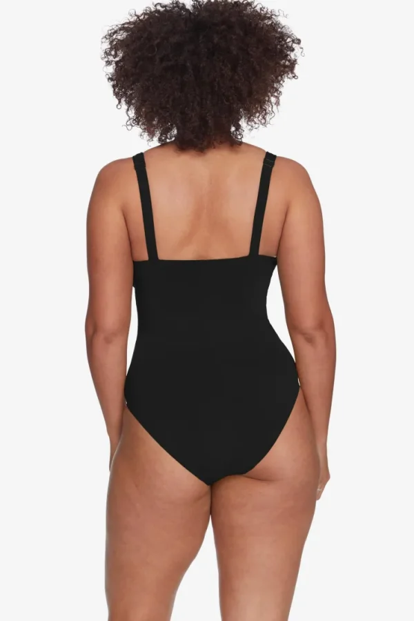 ava_knot_one_piece_15-1.webp Robin Piccone One Pieces-Ava Knot One Piece